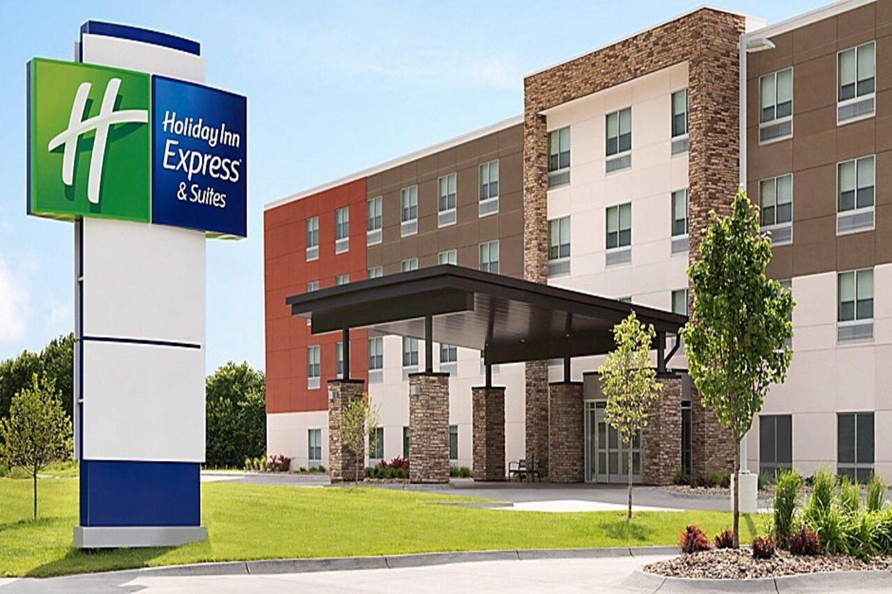 Holiday Inn Express & Suites - Savannah W - Chatham Parkway By Ihg Eksteriør billede
