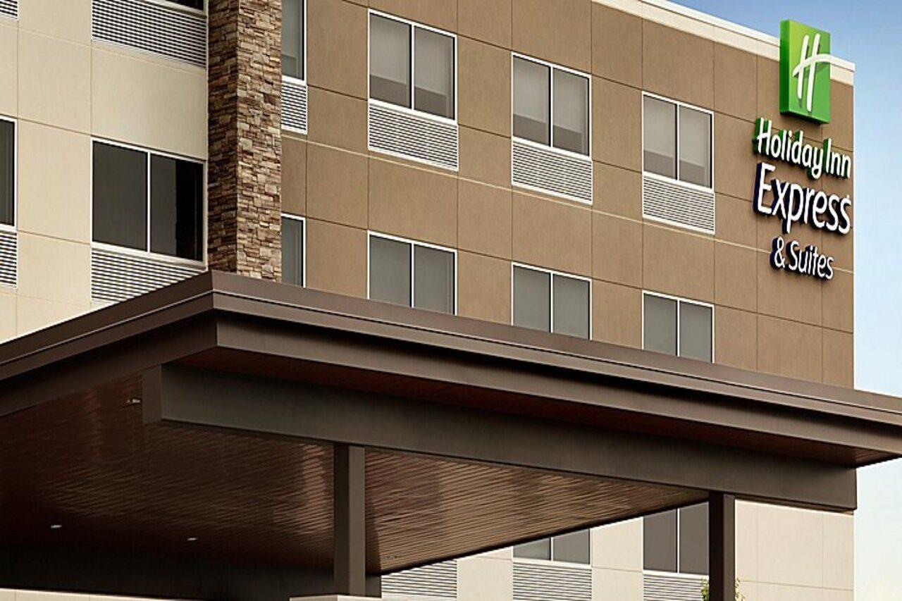 Holiday Inn Express & Suites - Savannah W - Chatham Parkway By Ihg Eksteriør billede